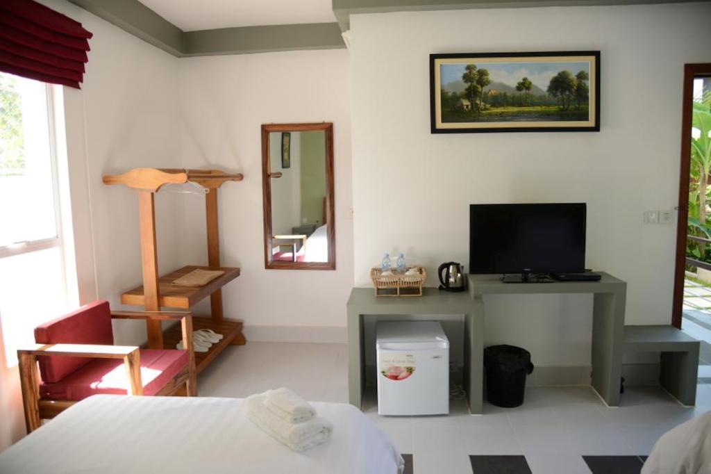 Ropanha Boutique Hotel Sihanoukville Eksteriør bilde
