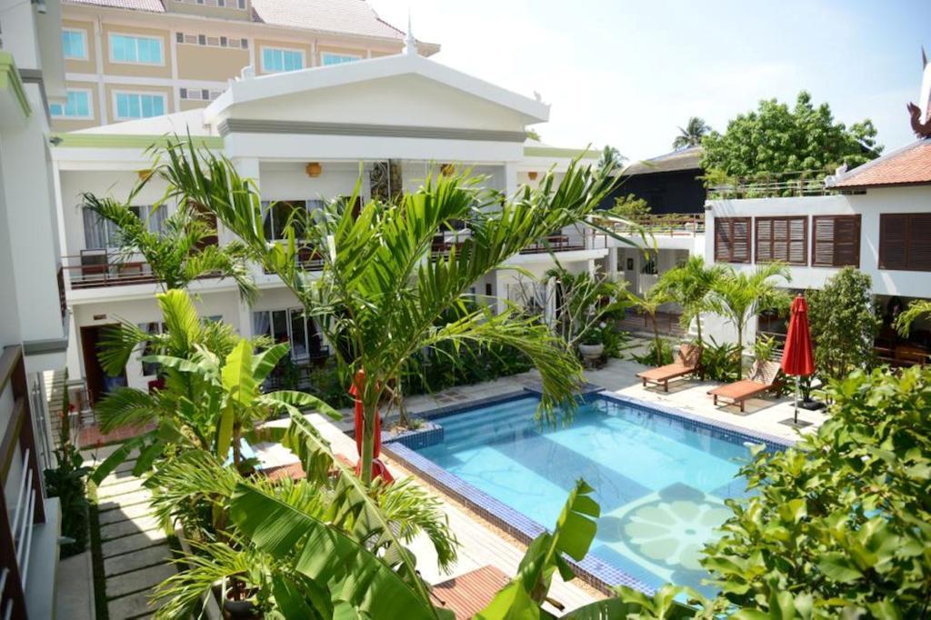 Ropanha Boutique Hotel Sihanoukville Eksteriør bilde