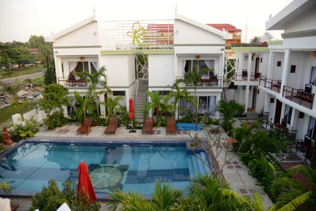 Ropanha Boutique Hotel Sihanoukville Eksteriør bilde