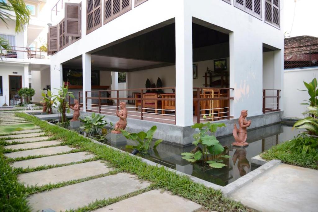 Ropanha Boutique Hotel Sihanoukville Eksteriør bilde