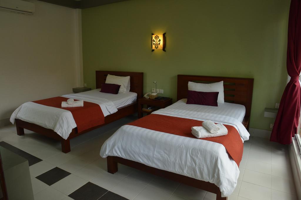 Ropanha Boutique Hotel Sihanoukville Eksteriør bilde