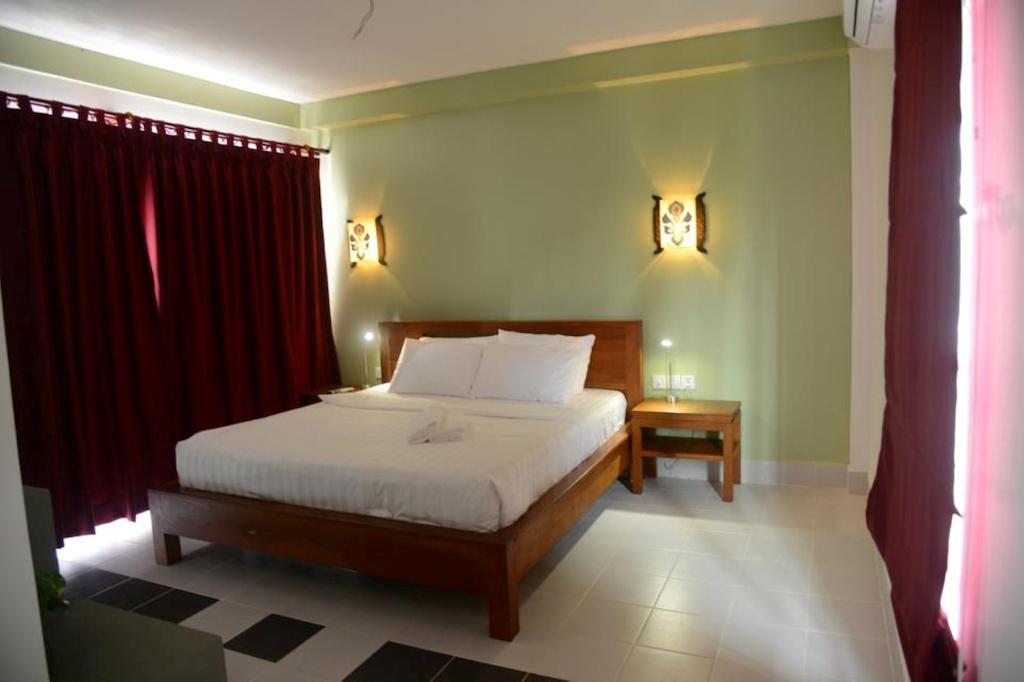 Ropanha Boutique Hotel Sihanoukville Eksteriør bilde
